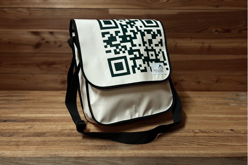 Große Tasche “QR-Code”