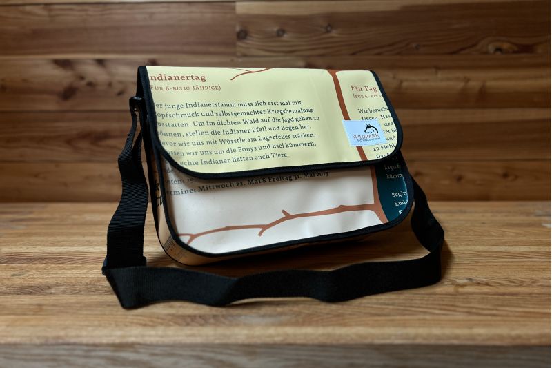 Mittlere Tasche “Indianertag”