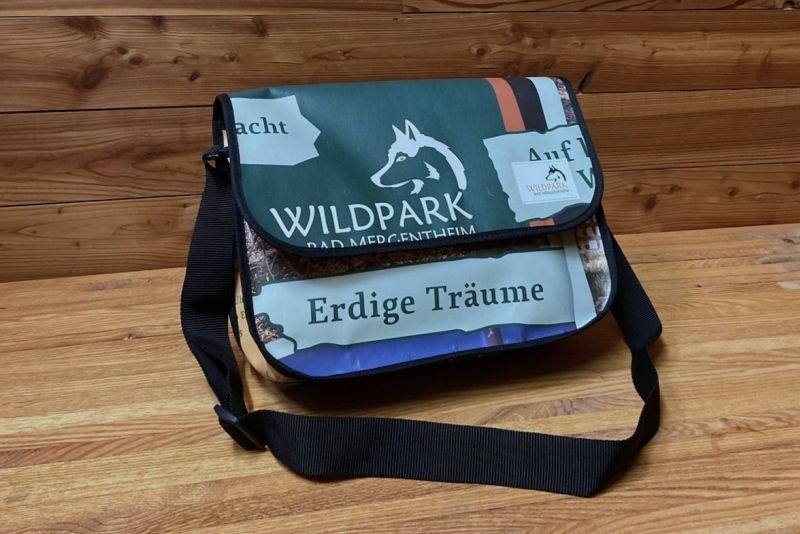 Mittlere Tasche “Erdige Träume”